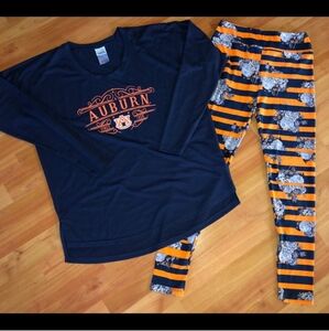 Lularoe Floral Leggings With Auburn Long sleeve Shirt